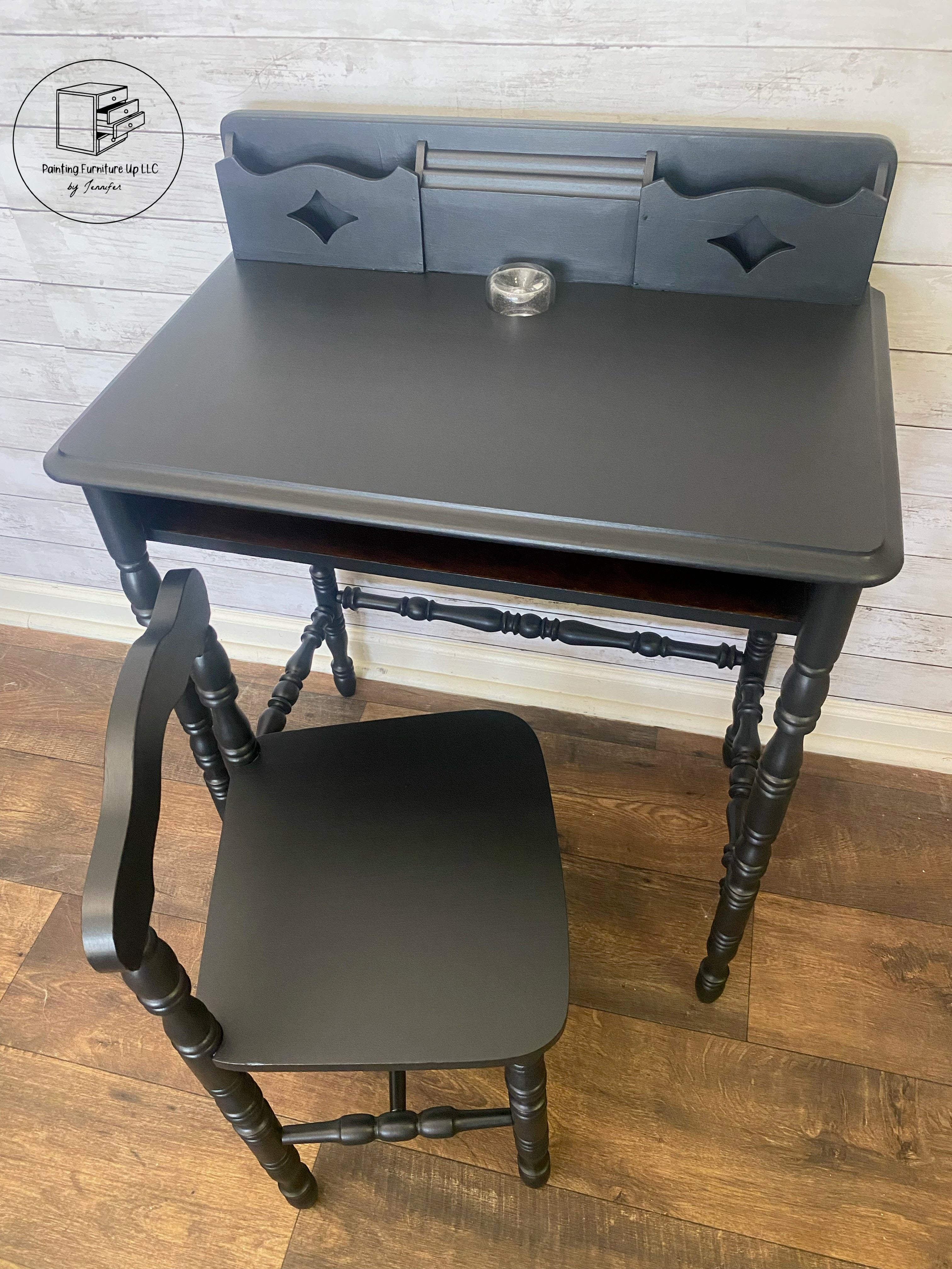 ✨ SOLD ✨ Antique American School Desk & Chair